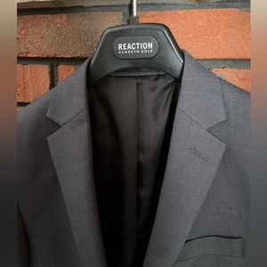 Kenneth Cole REACTION suit
